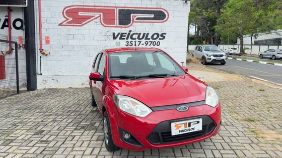 FORD FIESTA 1.6 ROCAM HATCH 8V FLEX 4P MANUAL